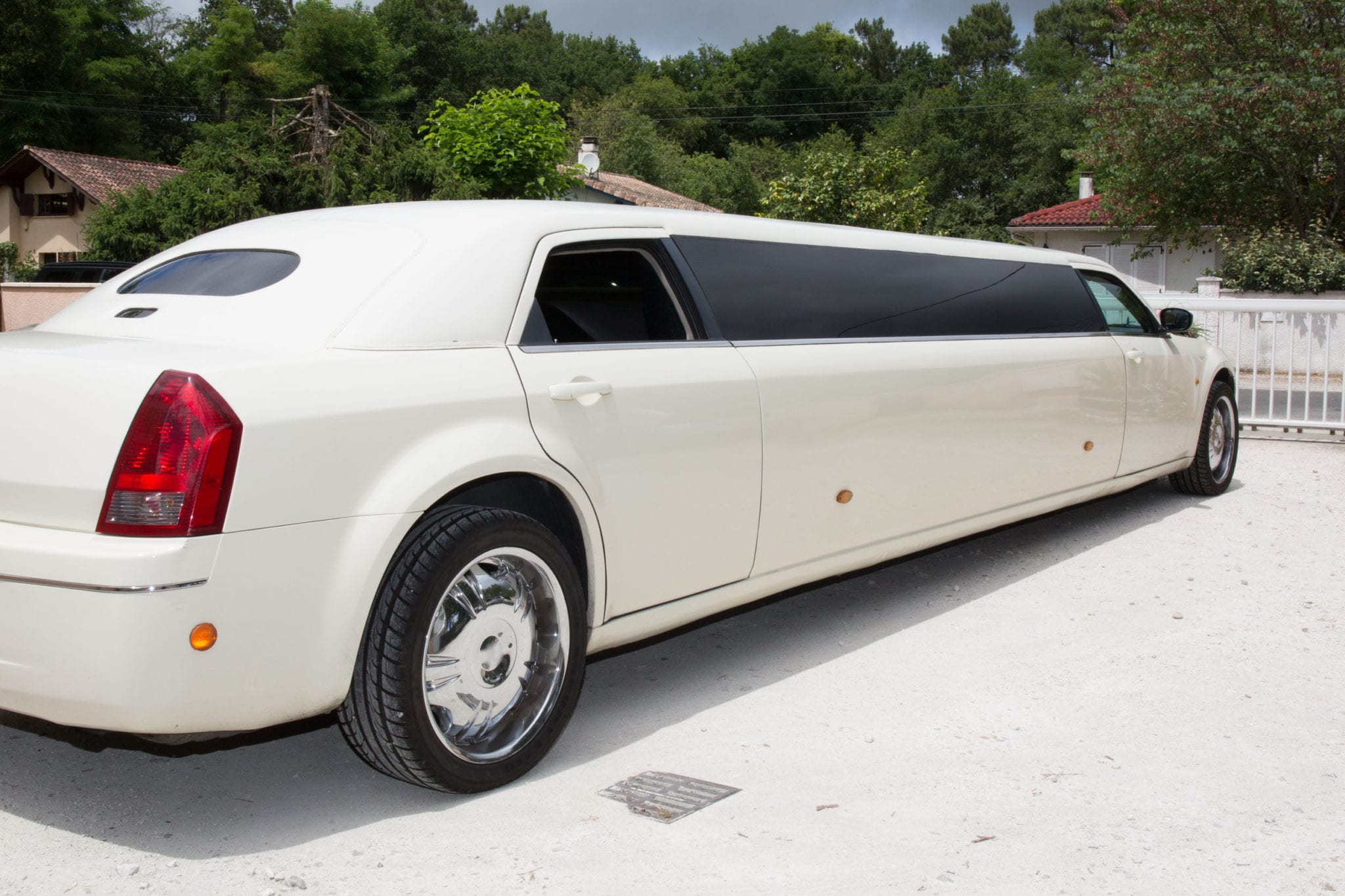 NYE Limo Wreck Your Evening? Filing a FL Injury Claim Won’t Be Easy
